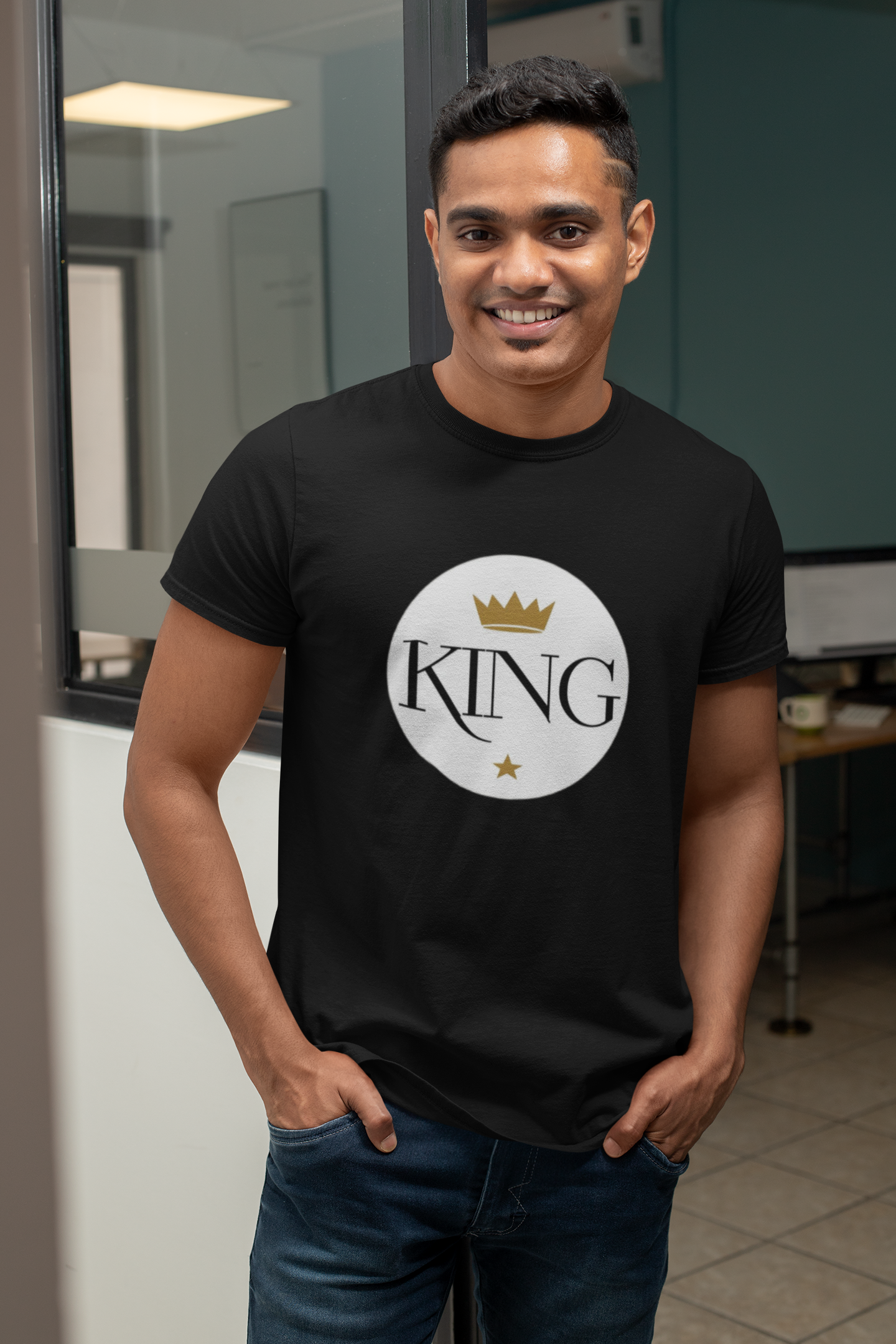 King Crown T-Shirt – For the Ruler in Love